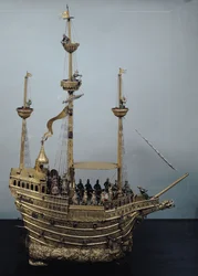 De automatische klok van Karel V in de vorm van een nef, ca. 1580